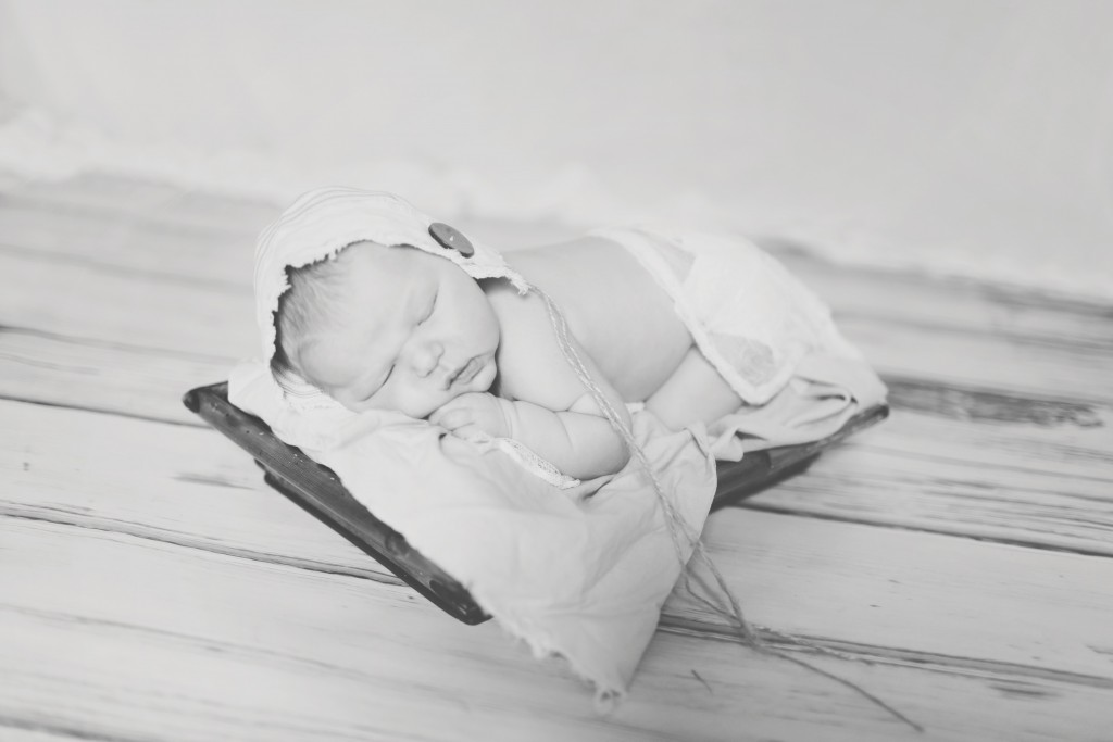 Lawrenceville, GA Newborn Baby Photographer | Truly Sweet Photography